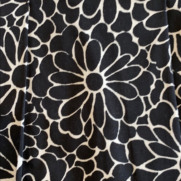 Tommy Hilfiger skirt 14 - Picture 2 of 4